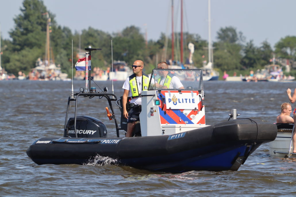 politie te water Grou