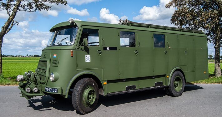 Bunker Grou legertruck